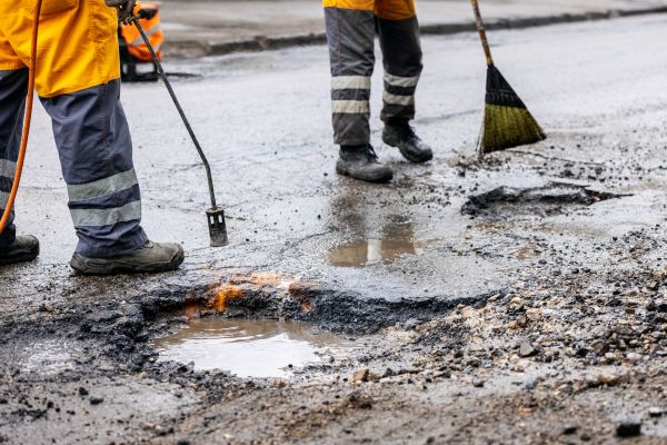 Cost of Gravel Pothole Repair in Foley